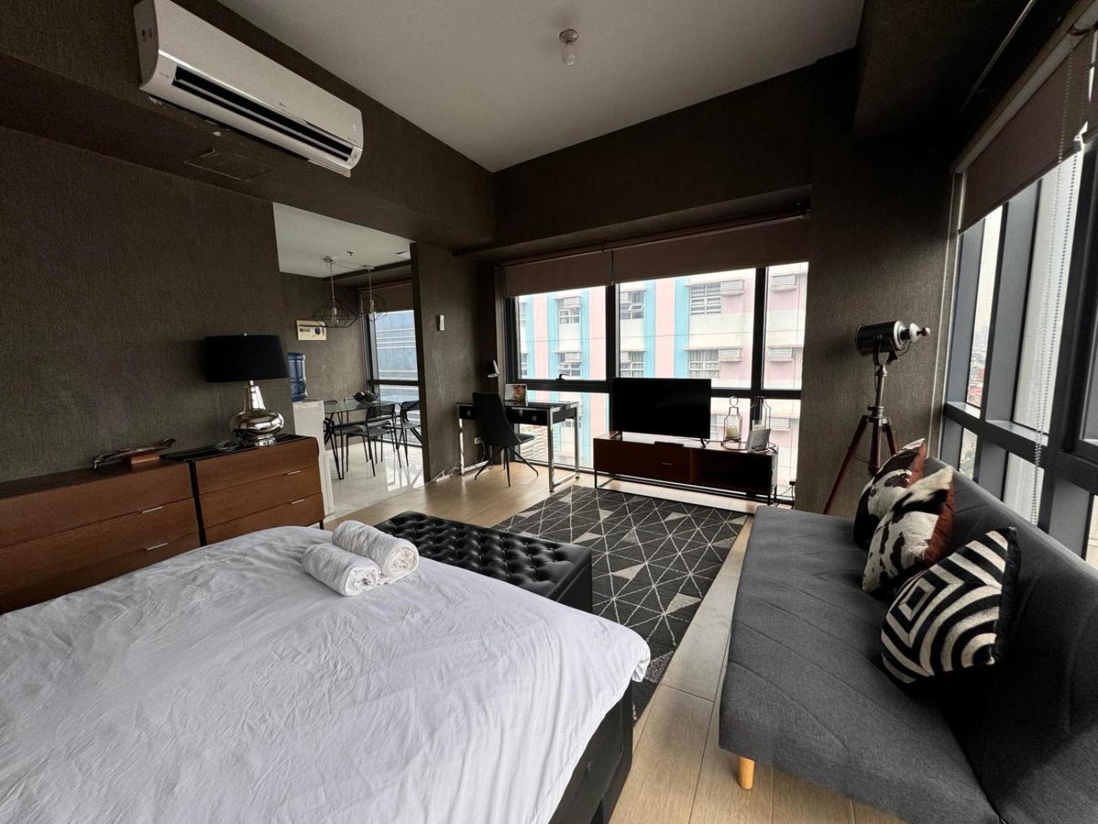 Modern Studio At Naia Terminal 3 Manila Eksteriør billede